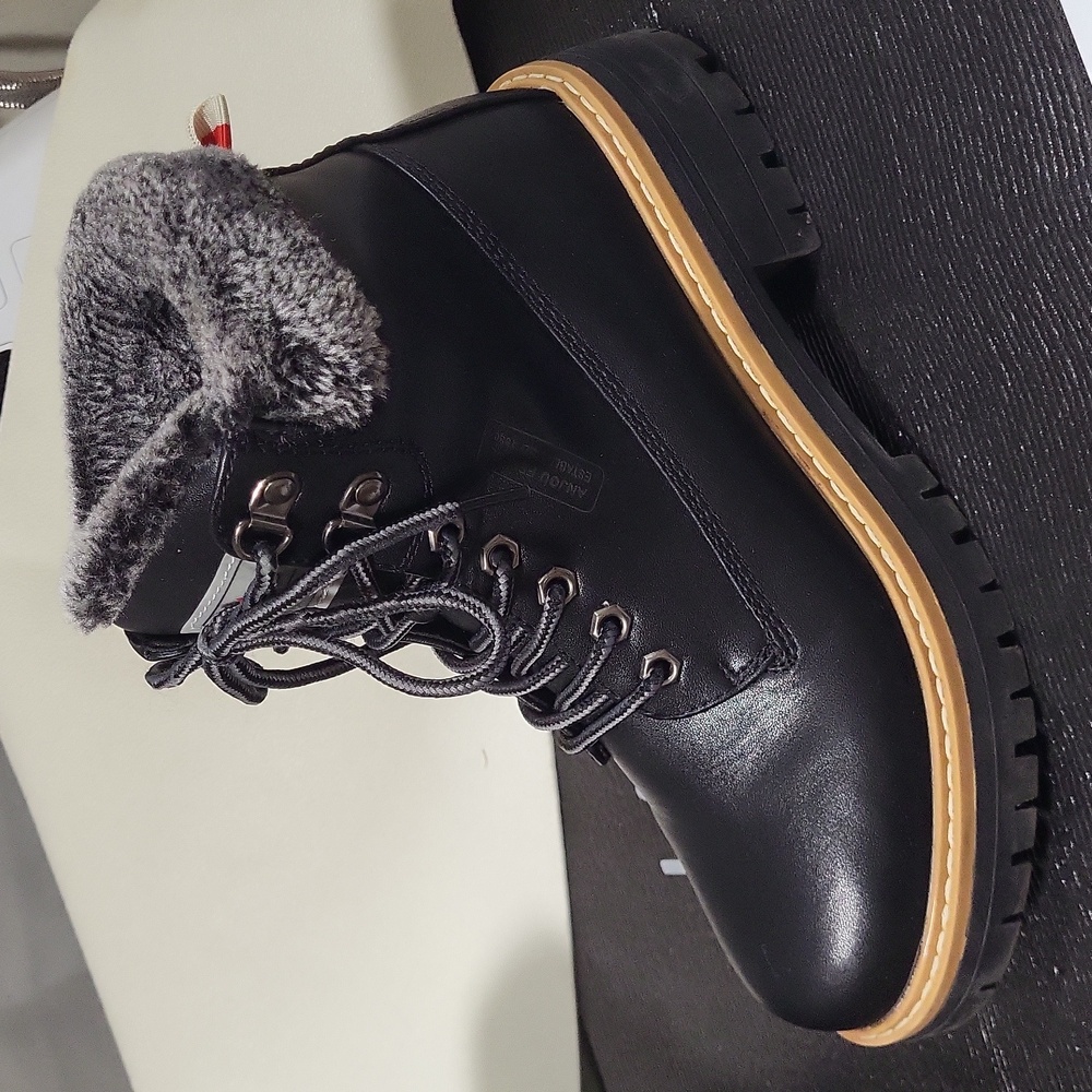 Ladies' Lug Water-Resistant Hiker Style Boots ~ Size 7.5 Medium ~ Anjou Femme - Picture 5 of 16